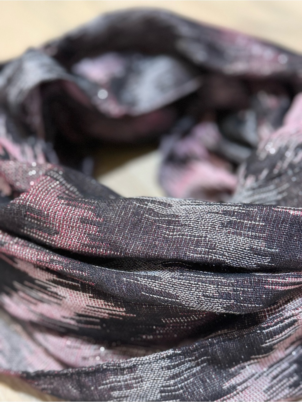 APT. 9 Metallic Chevron Infinity Scarf Wrap Pink Black Gray Shimmer - Picture 7 of 15